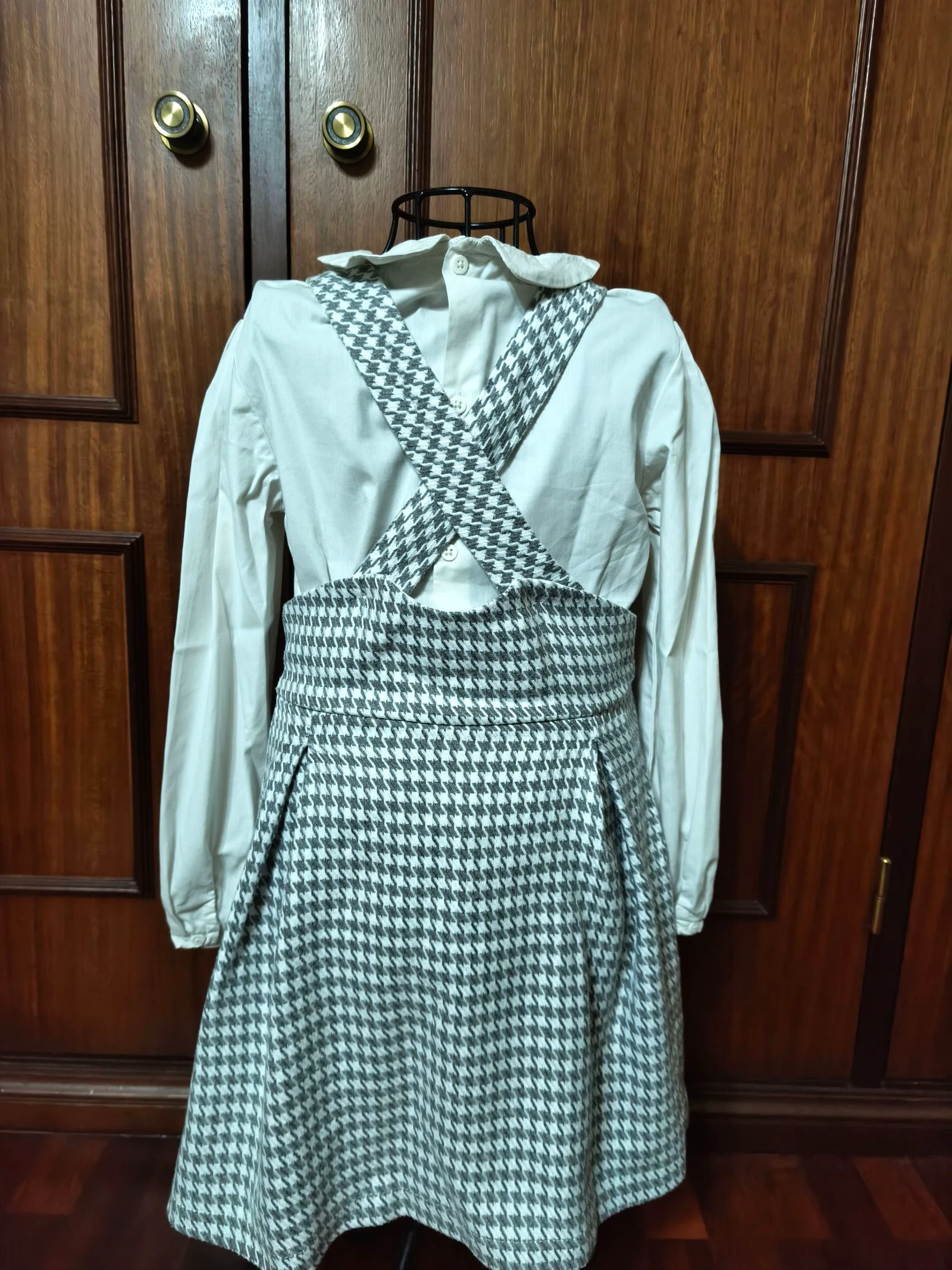 Conjunto Mayoral – Vestido Jardineira e Blusa | Bata Salopette / Chasuble et Blouse – photo 2
